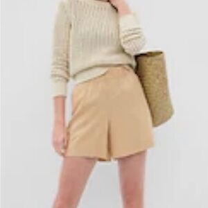 GAP floral pleated elasticized shorts, size M